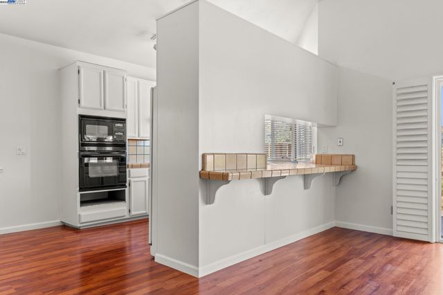 1326 Fascination Cir, Richmond, CA 94803
