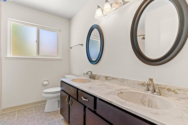 1326 Fascination Cir, Richmond, CA 94803