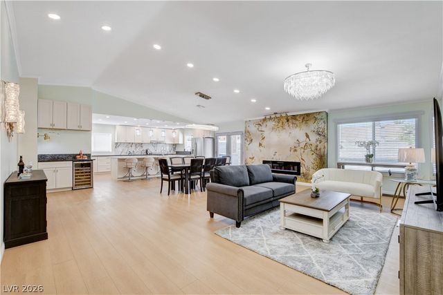 6862 Baile Road, Las Vegas, NV 89146