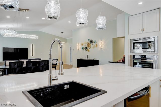 6862 Baile Road, Las Vegas, NV 89146
