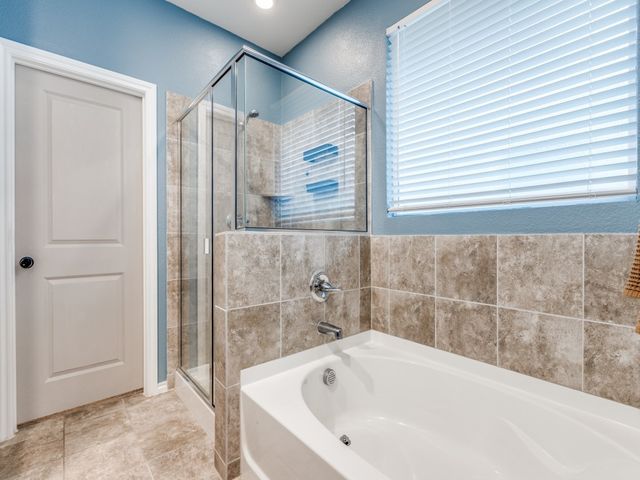 9004 Huxley Drive, Providence Village, TX 76227