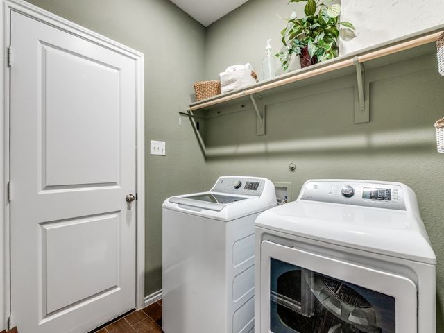 9004 Huxley Drive, Providence Village, TX 76227