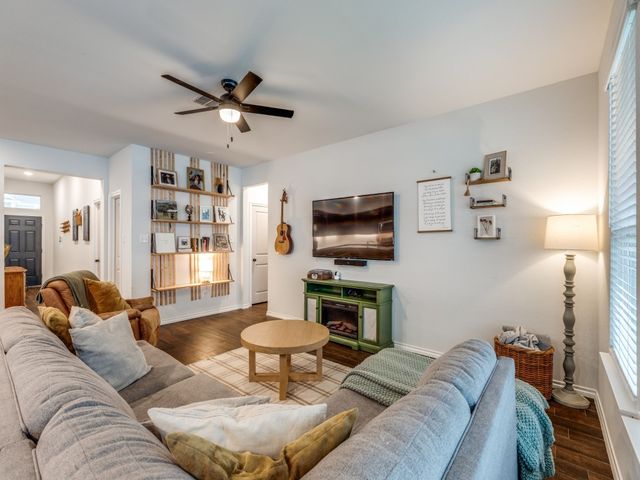9004 Huxley Drive, Providence Village, TX 76227