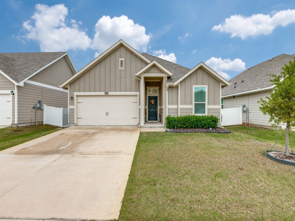 9004 Huxley Drive, Providence Village, TX 76227