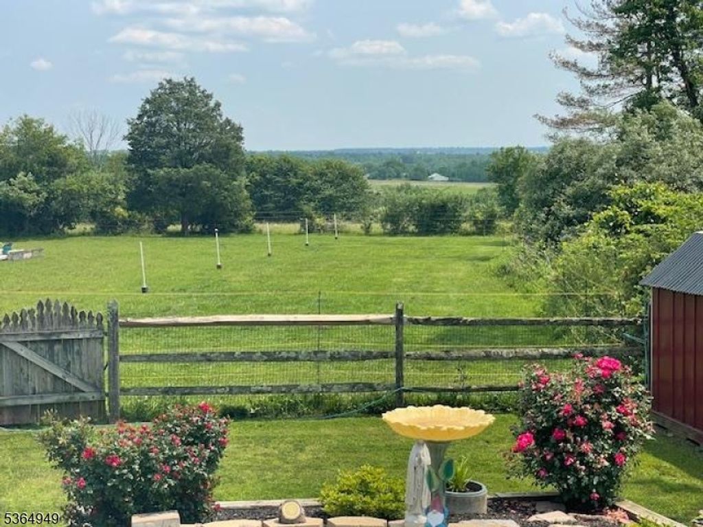176 Stamets Rd, Alexandria Twp., NJ 08848