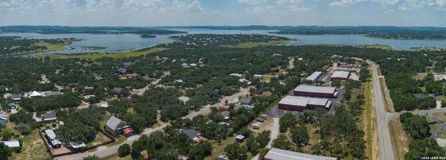 1296 Hedgestone, Canyon Lake, TX 78133