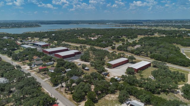 1296 Hedgestone, Canyon Lake, TX 78133