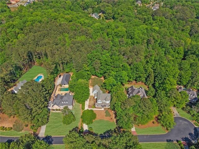 360 Coach House Lane, Milton, GA 30004