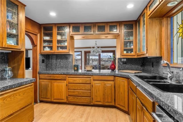 1444 W Bay, Newport Beach, CA 92661