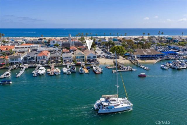 1444 W Bay, Newport Beach, CA 92661
