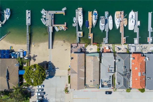 1444 W Bay, Newport Beach, CA 92661