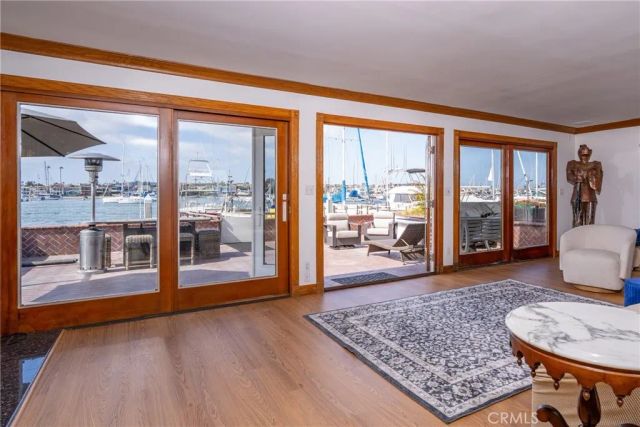 1444 W Bay, Newport Beach, CA 92661