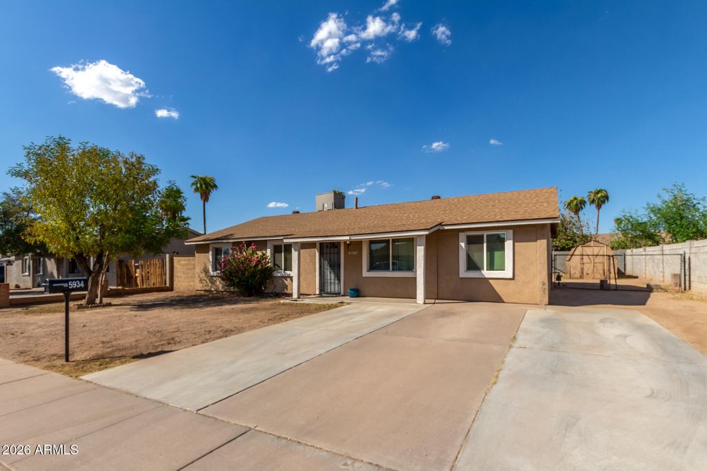 5934 W CORONADO Road, Phoenix, AZ 85035 — exterior