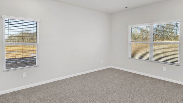 130 Aurora Circle, Fayetteville, TN 37334