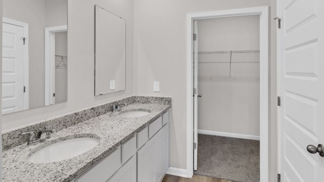 130 Aurora Circle, Fayetteville, TN 37334