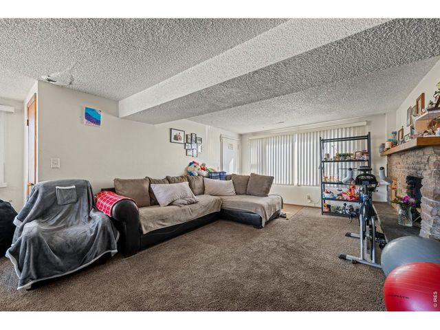 604 E Eisenhower Blvd, Loveland, CO 80537