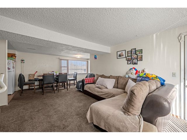 604 E Eisenhower Blvd, Loveland, CO 80537