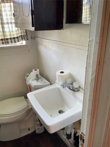 5646 Arlington Park Drive, Dallas, TX 75235