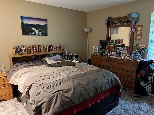411-413 Spring Avenue, Liberty, MO 64068