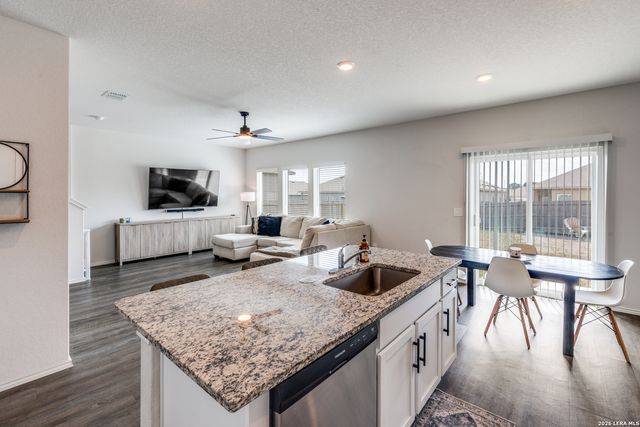 1144 Whitneyway Lane, New Braunfels, TX 78130