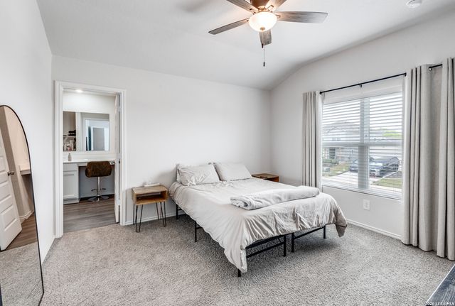 1144 Whitneyway Lane, New Braunfels, TX 78130