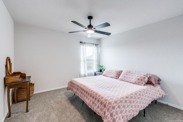 1144 Whitneyway Lane, New Braunfels, TX 78130