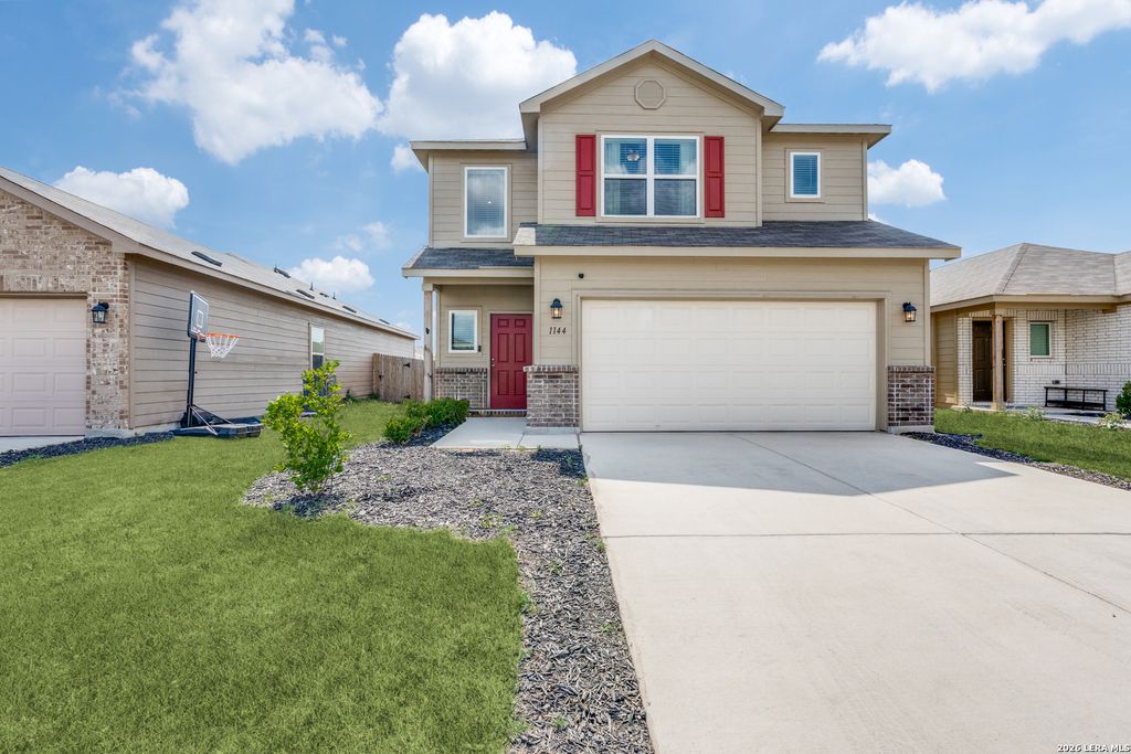 1144 Whitneyway Lane, New Braunfels, TX 78130