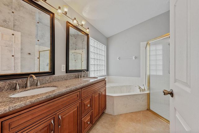 1851 Oak Berry Circle, Wellington, FL 33414