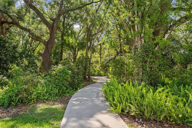 1851 Oak Berry Circle, Wellington, FL 33414