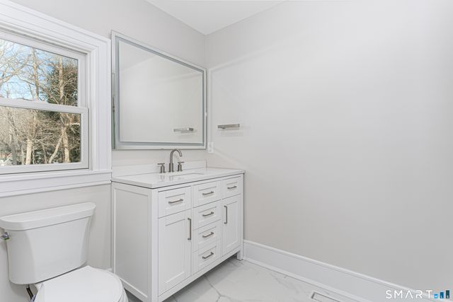 338 Stevenson Road, Fairfield, CT 06825