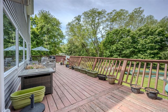 35 Cottam Hill Road, Wappingers Falls, NY 12590