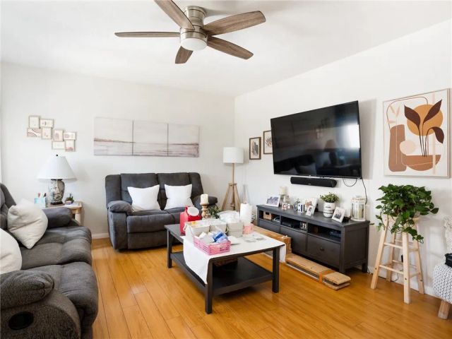 12808 Shoup Avenue, Hawthorne, CA 90250