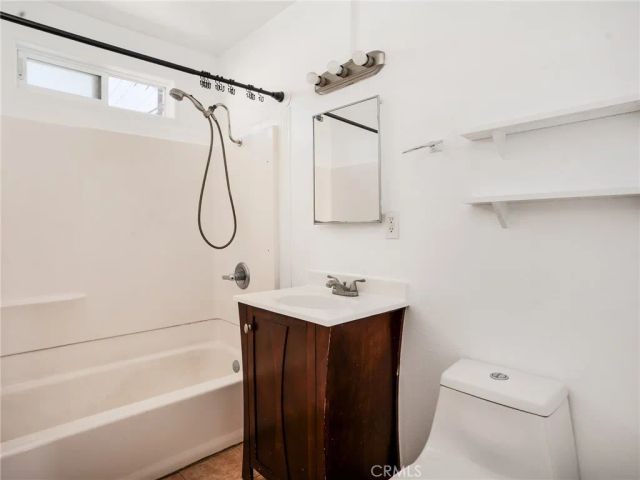 12808 Shoup Avenue, Hawthorne, CA 90250
