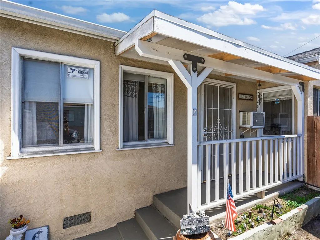 12808 Shoup Avenue, Hawthorne, CA 90250
