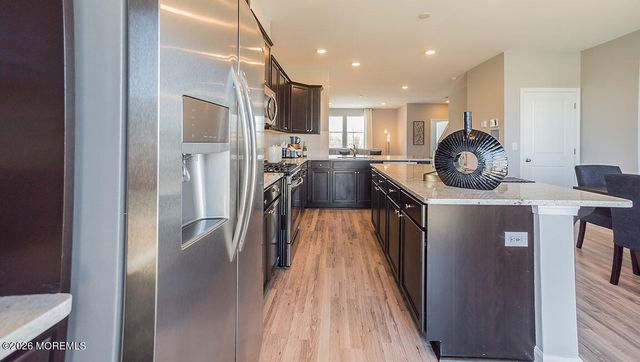 309 Mantoloking Drive, Jackson, NJ 08527