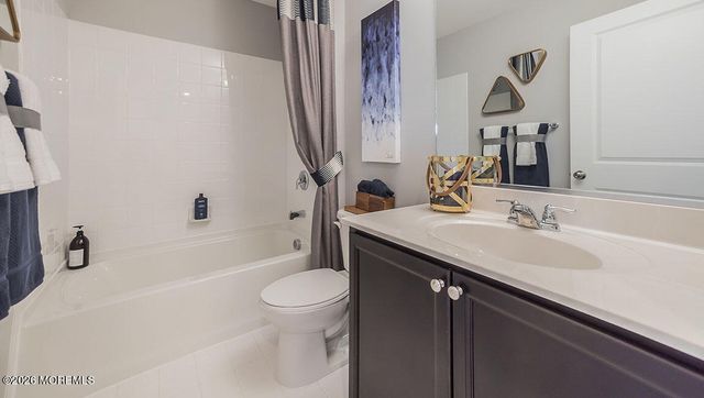 309 Mantoloking Drive, Jackson, NJ 08527