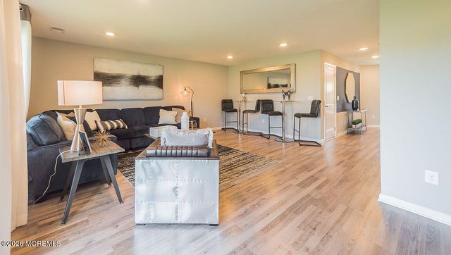 309 Mantoloking Drive, Jackson, NJ 08527