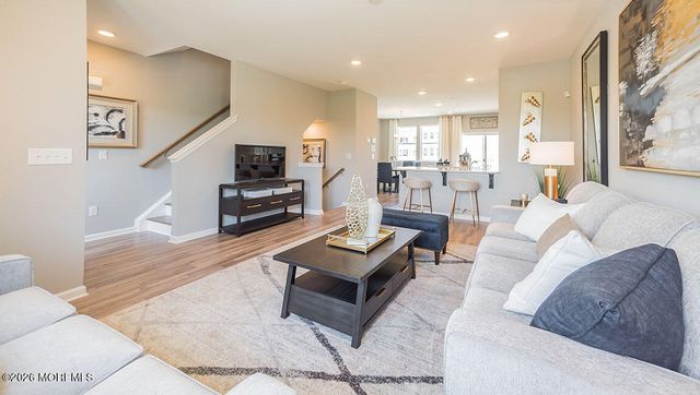 309 Mantoloking Drive, Jackson, NJ 08527