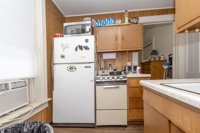 251 E Racine STREET, Jefferson, WI 53549