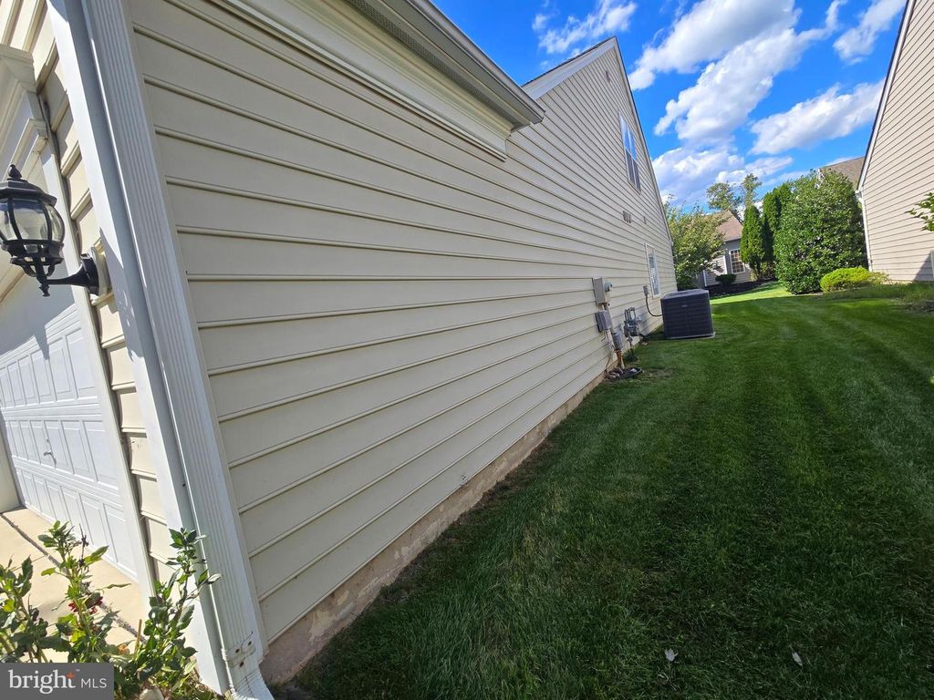 52 FESTIVAL DR, Voorhees, NJ 08043