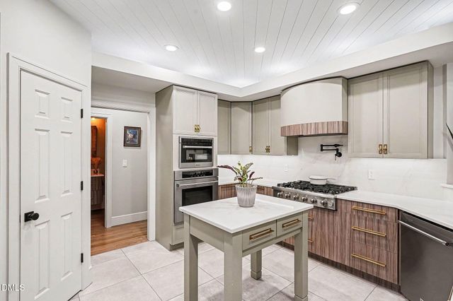 101 Charleston Drive, Clayton, NC 27527