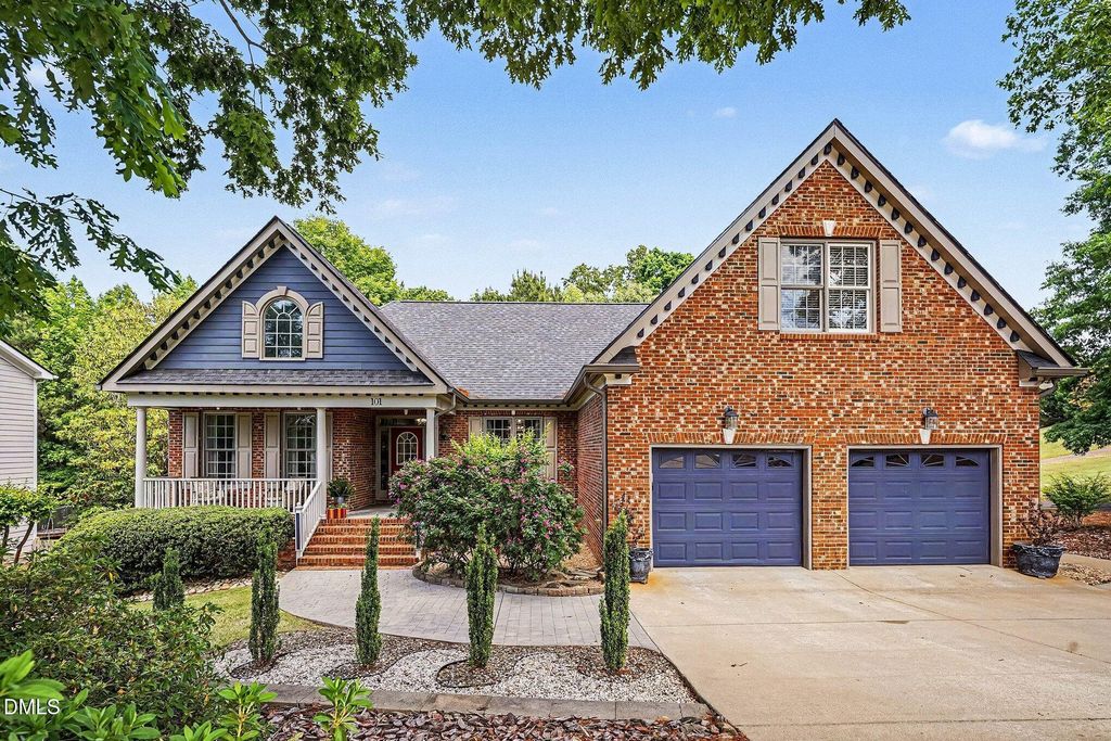 101 Charleston Drive, Clayton, NC 27527