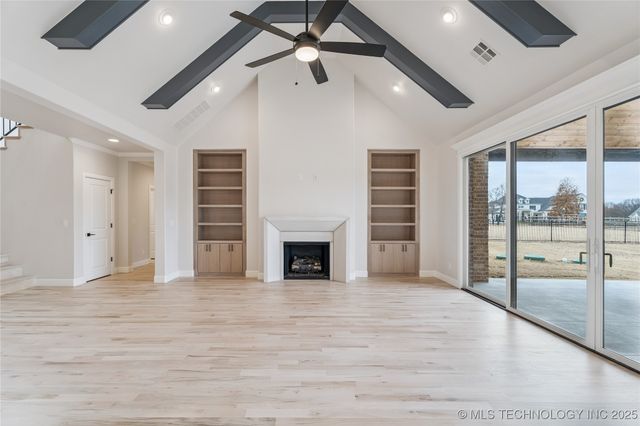 6322 N Wildwood Lane, Owasso, OK 74055