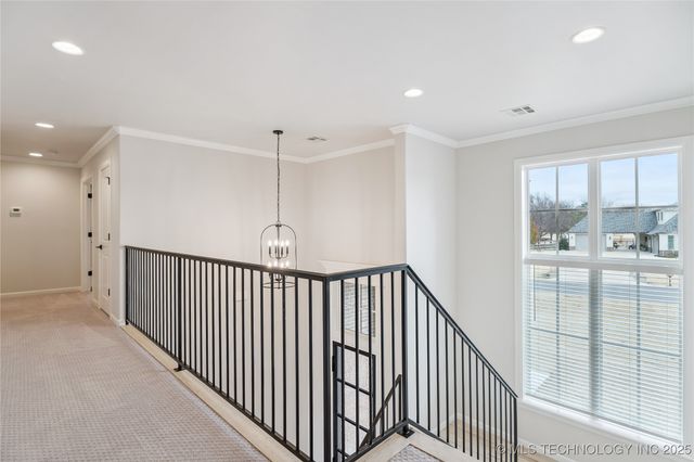 6322 N Wildwood Lane, Owasso, OK 74055