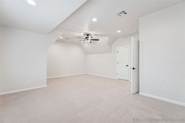 6322 N Wildwood Lane, Owasso, OK 74055