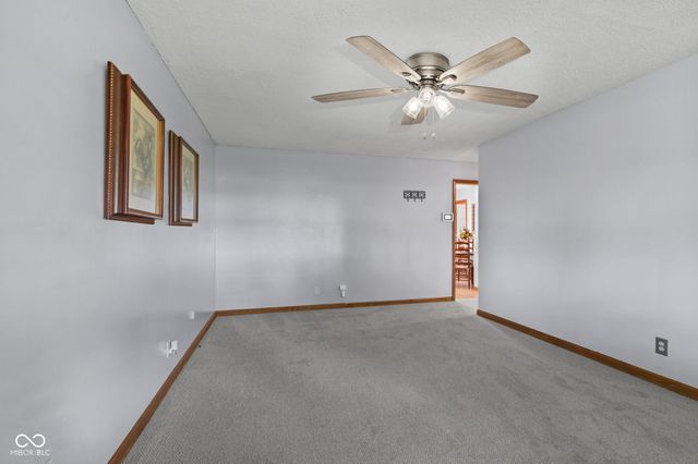 11 Clamme Court, Hartford City, IN 47348