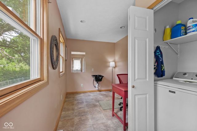 11 Clamme Court, Hartford City, IN 47348