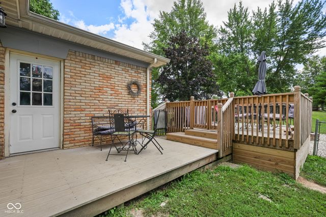 11 Clamme Court, Hartford City, IN 47348