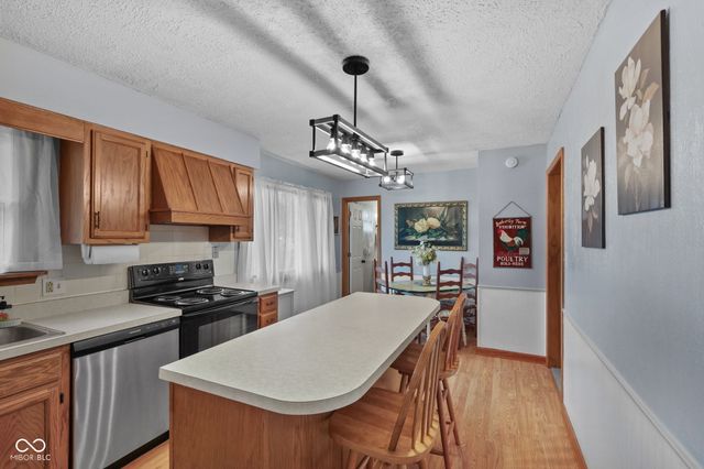 11 Clamme Court, Hartford City, IN 47348