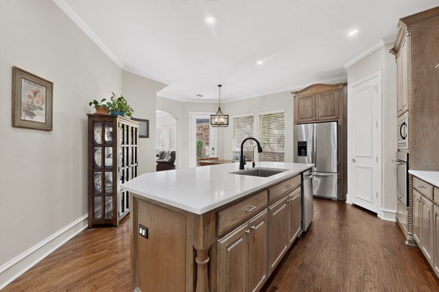 20 Glistening Pond Drive, Frisco, TX 75034